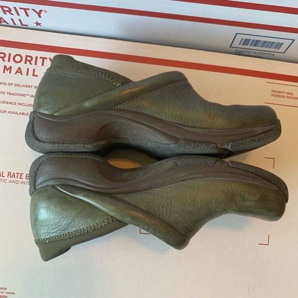 Green Dansko Clogs - Picture 5 of 6